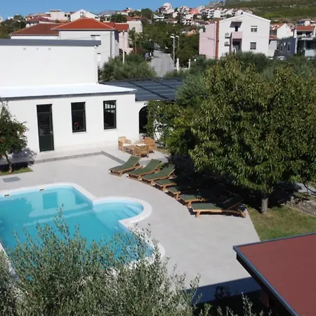 Volga Villa