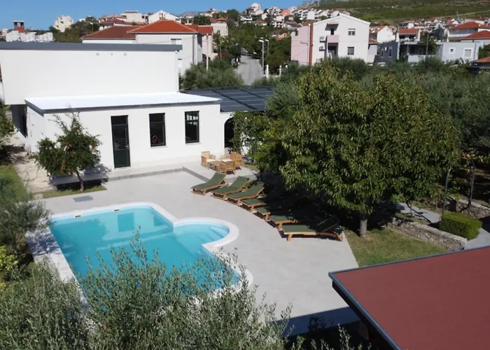 Volga Villa